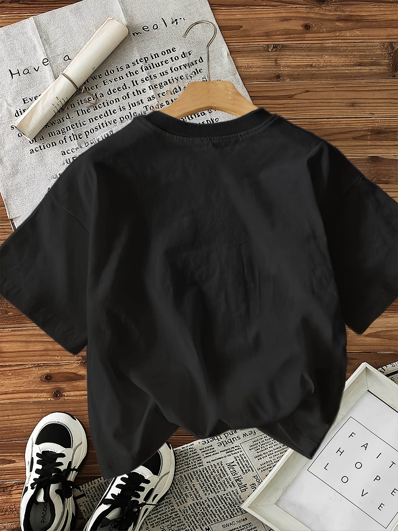 Women's Printed Short-Sleeve Crew-Neck Top