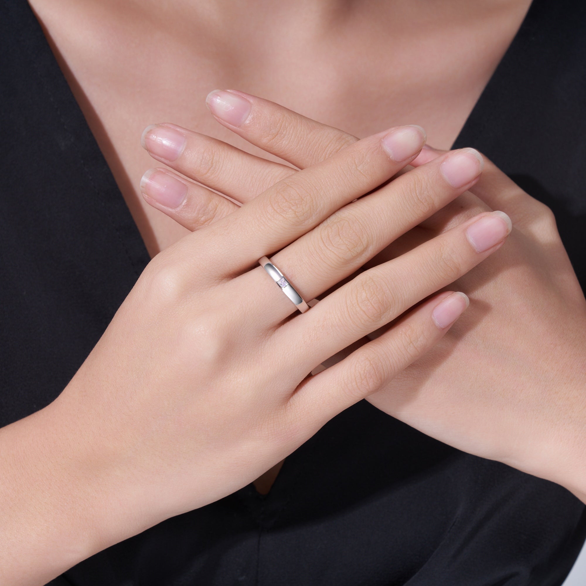 Engraved With Top-quality Moissanite, This Luxurious And Fashionable Minimalist Jewelry Set Features Exquisite Silver Accessories For Ladies. Made Of S925 Silver With Electroplated Platinum.
